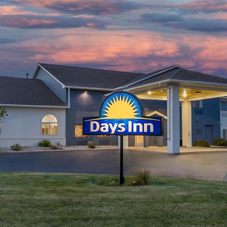 Days Inn By Wyndham Racine/Sturtevant Exterior foto